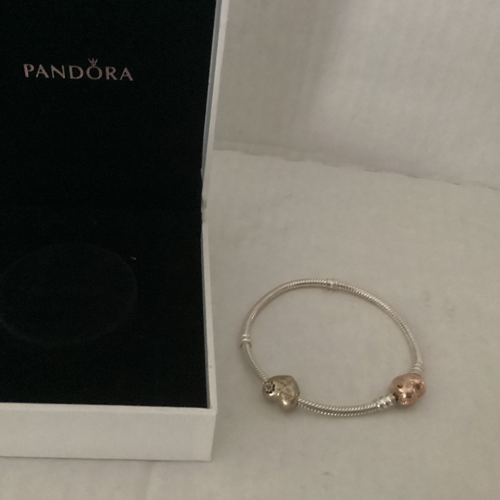 Pandora bracelet lock at the heart (lucky to have you mom engraving)